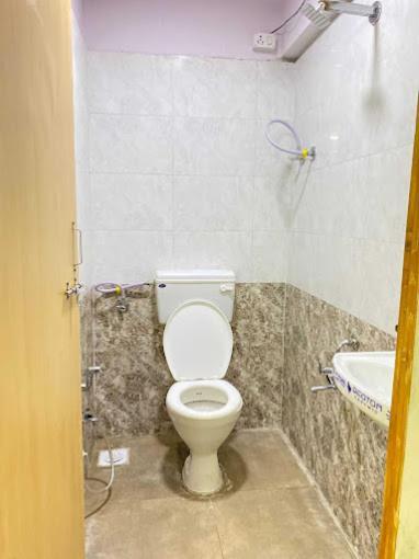 Hotel Welcome, Vip Road Vesu Surat Exterior foto